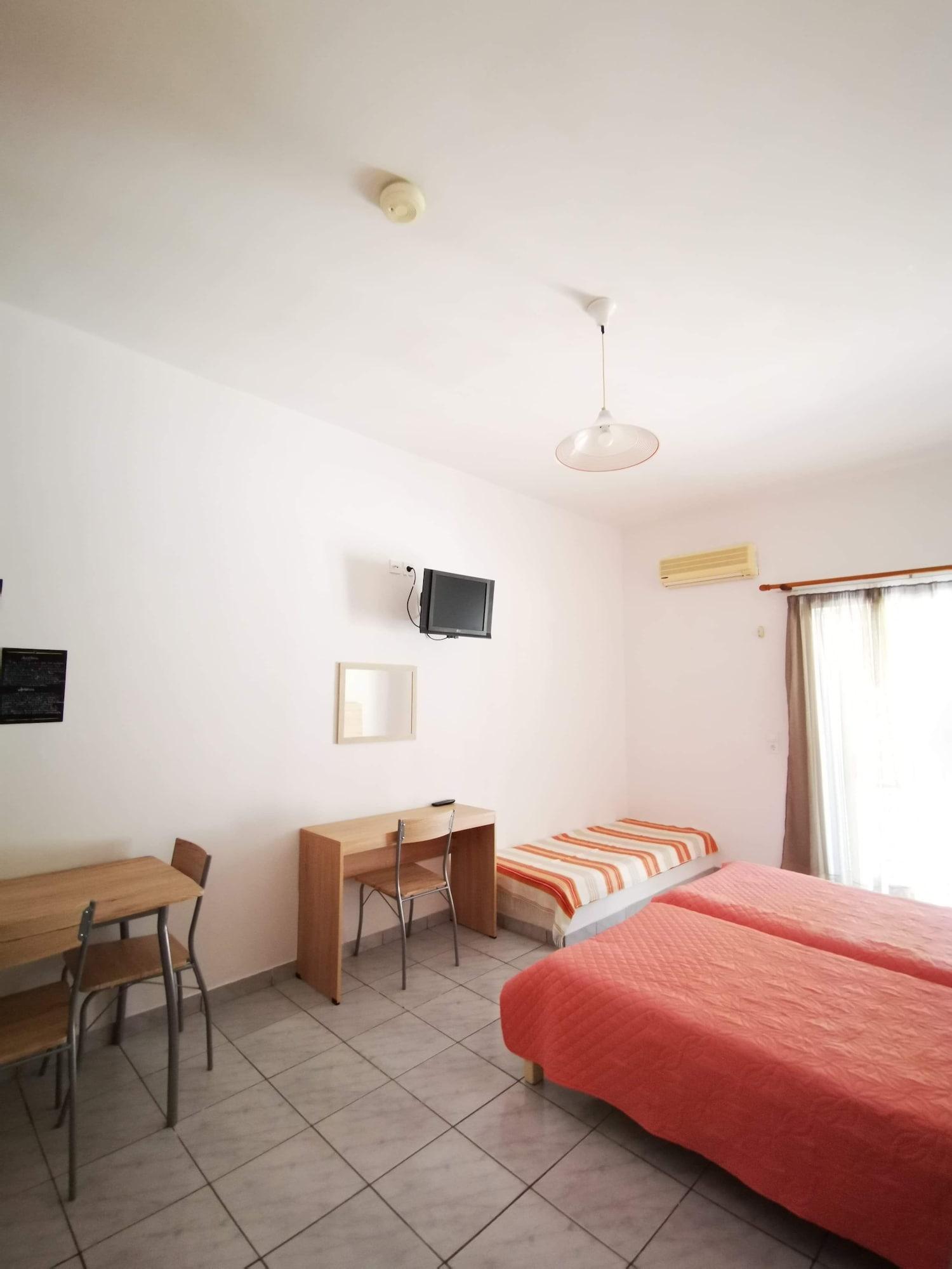 Aspro Spiti Hotel Apartments Tigkaki  Exterior photo